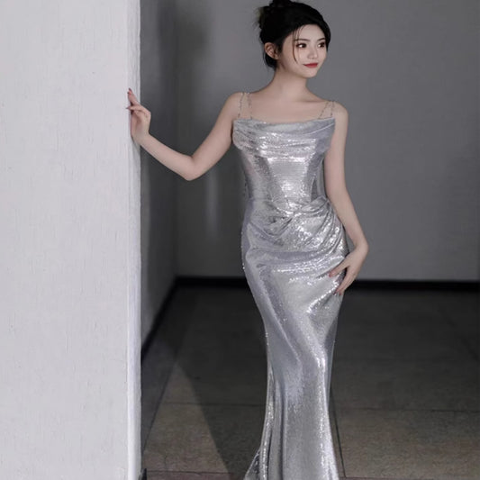 Haute Essence Couture: Voile d’Argent – Platinum Silver